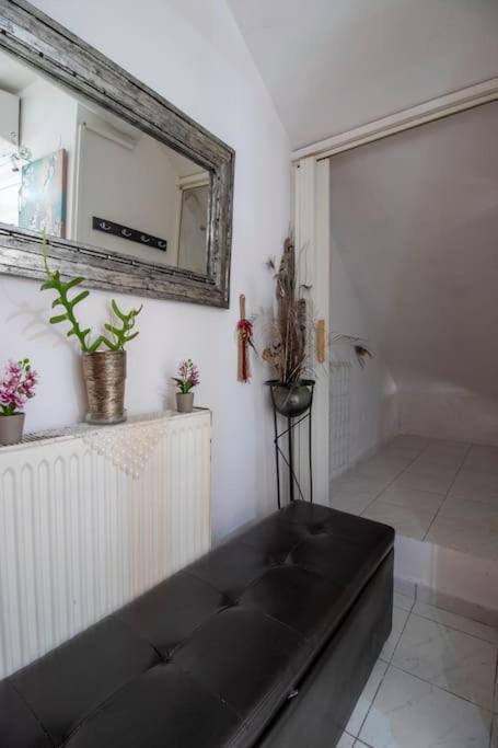 Charming Near Centre Heraklion (Crete)