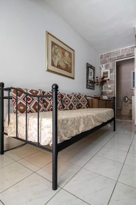 Apartamento Charming Near Centre Heraklion (Crete)